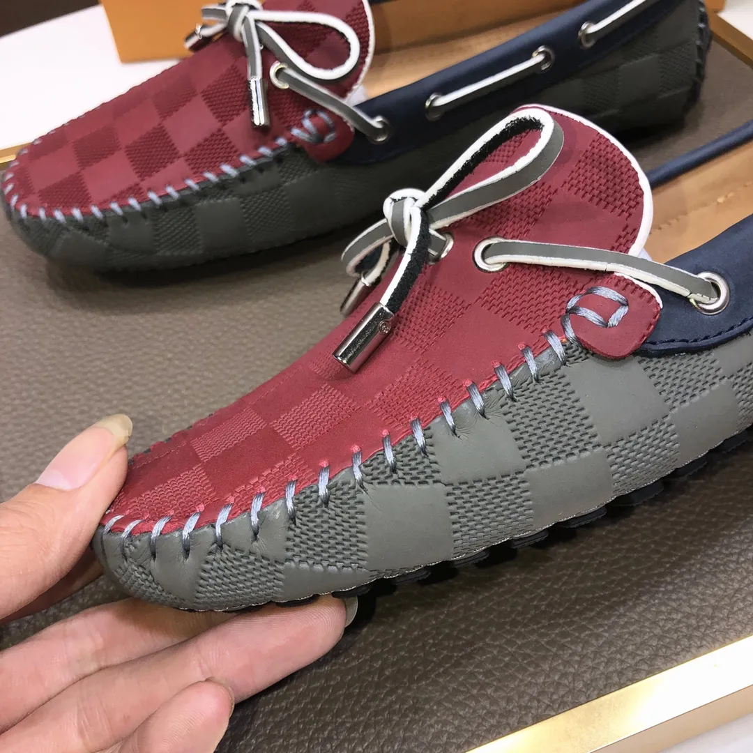 Men's men's shoes 💰420💰 [LV Doudou shoes] (water-dyed cowhide lining) new model is on the market, available on the official website. The new Doudou shoes are processed into single-color materials, and the uppers are made of imported cowhide material. The body of the shoe is fully hemmed with mark thread, and is lined with imported original cowhide leather. The elegant shoe shape is super suitable for all-matching, and the size is 38-44.